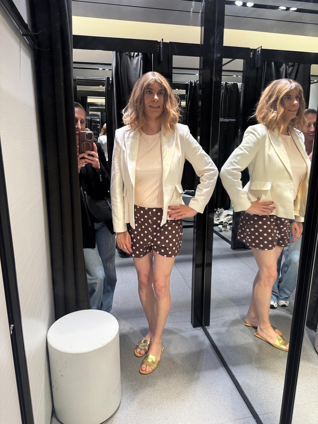 Tina bigenre transbeaute sorties maquillage travesti 14