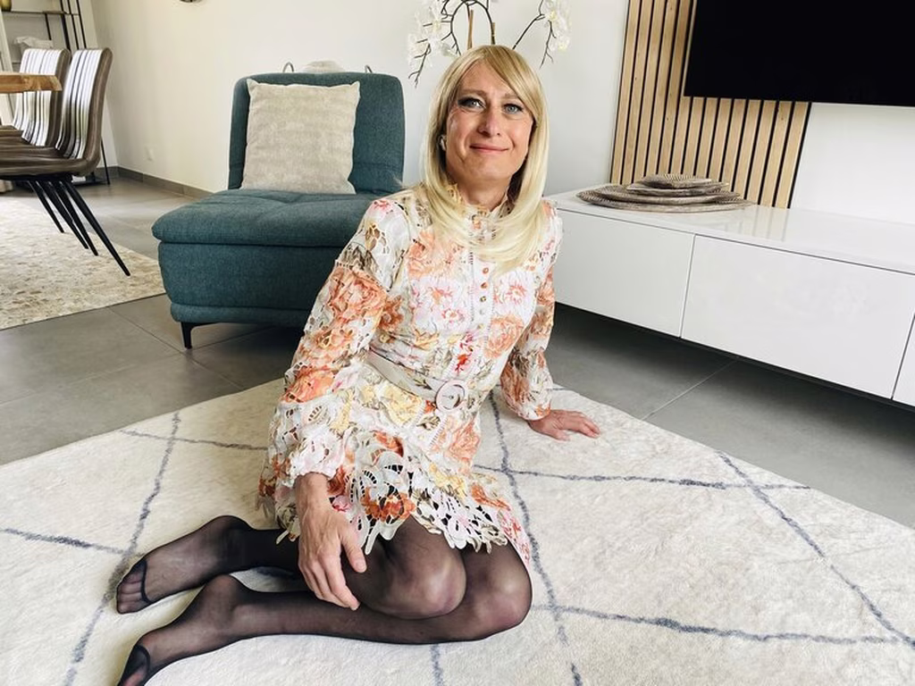 Tina féminisation chez Transbeauté 10