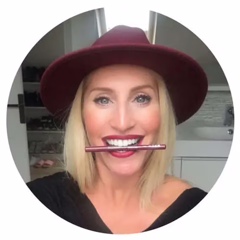 Jennifer Persérante maquilleuse