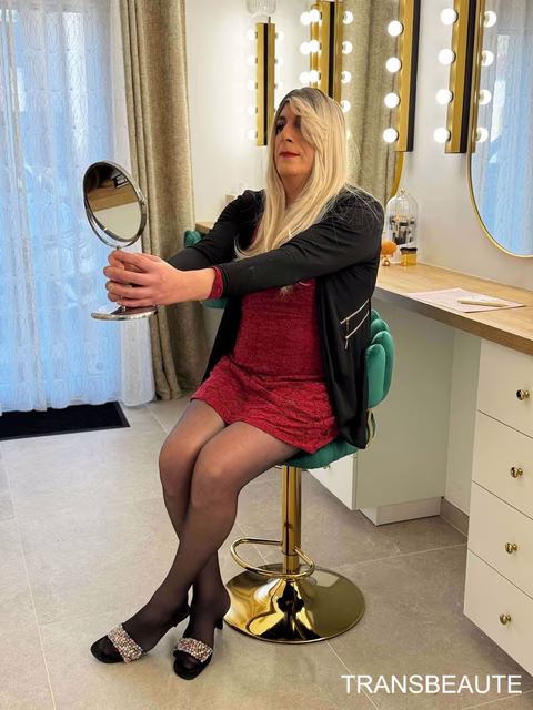 Syssilia travesti Transbeauté 5