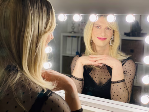 cours maquillage travesti transgenre
